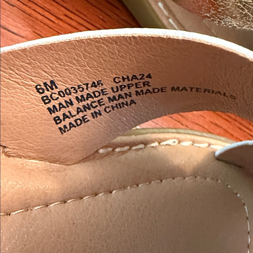 B.O.C. Kasia Champagne Slide Sandals - Picture 11 of 12